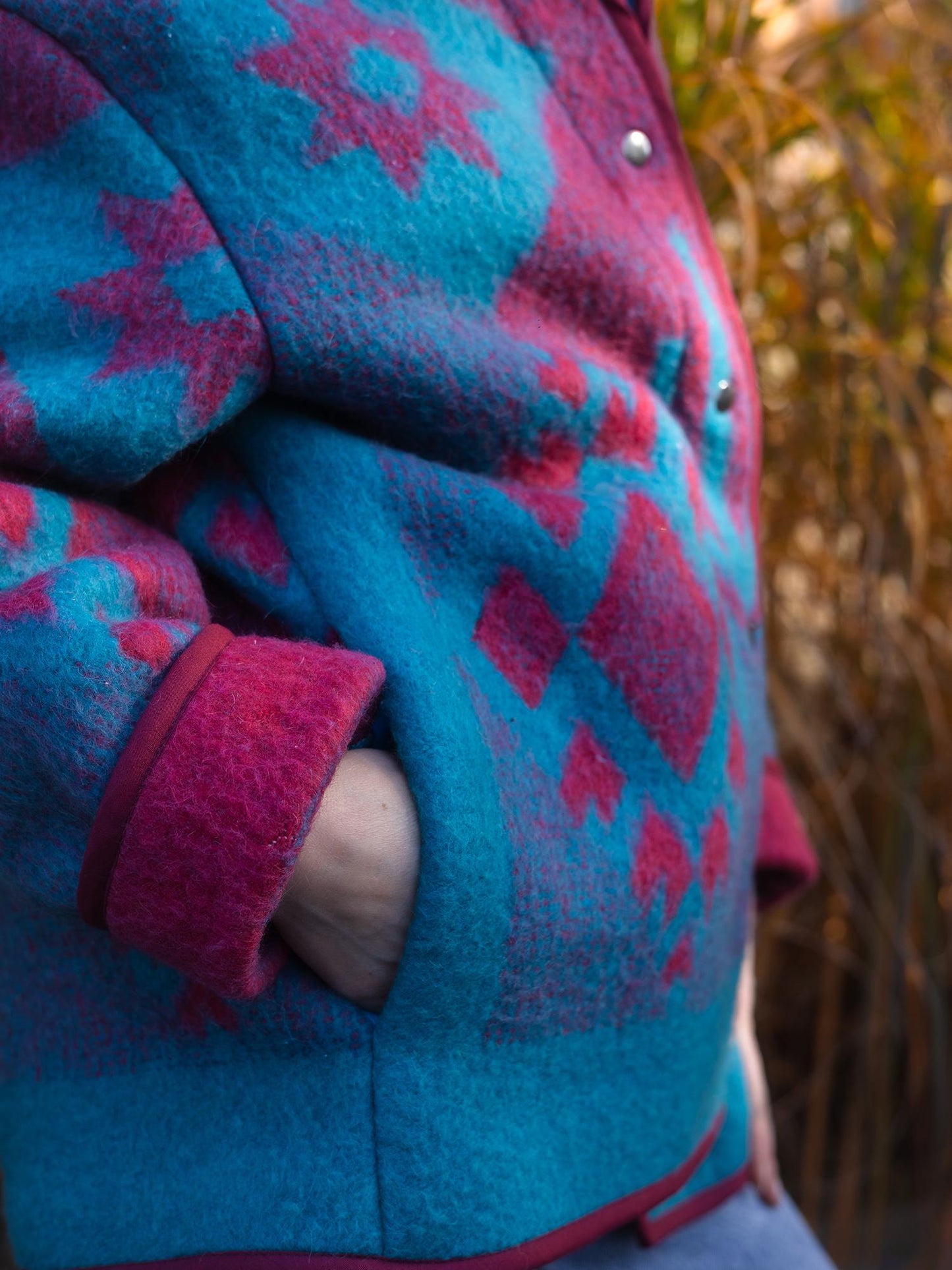 Vintage Wool Blanket Jacket, Handmade Quilted Coat, Upcycled blue Jacket Size L, Warm Ethnic Pattern Coat