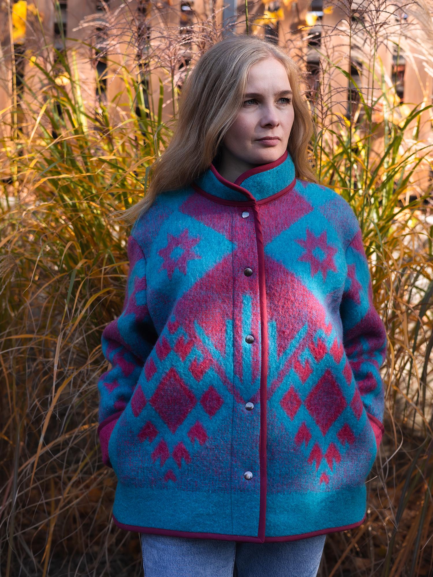 Vintage Wool Blanket Jacket, Handmade Quilted Coat, Upcycled blue Jacket Size L, Warm Ethnic Pattern Coat