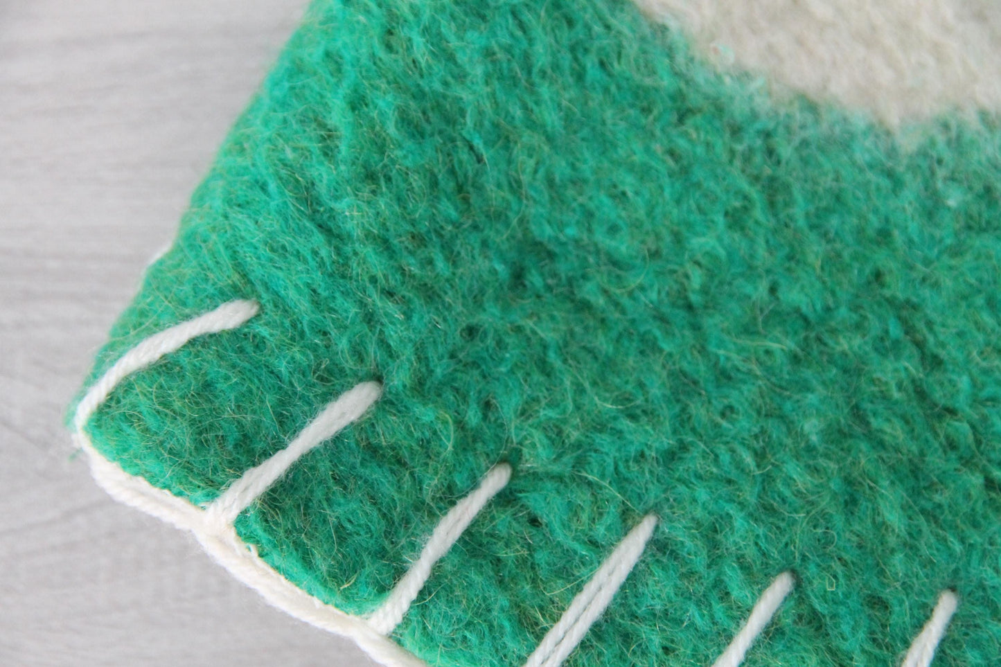 Wool sauna hat mitten mat natural,handmade green felted bath hat, ecoriendly hat recycled blanket cap, gift for sauna lovers.