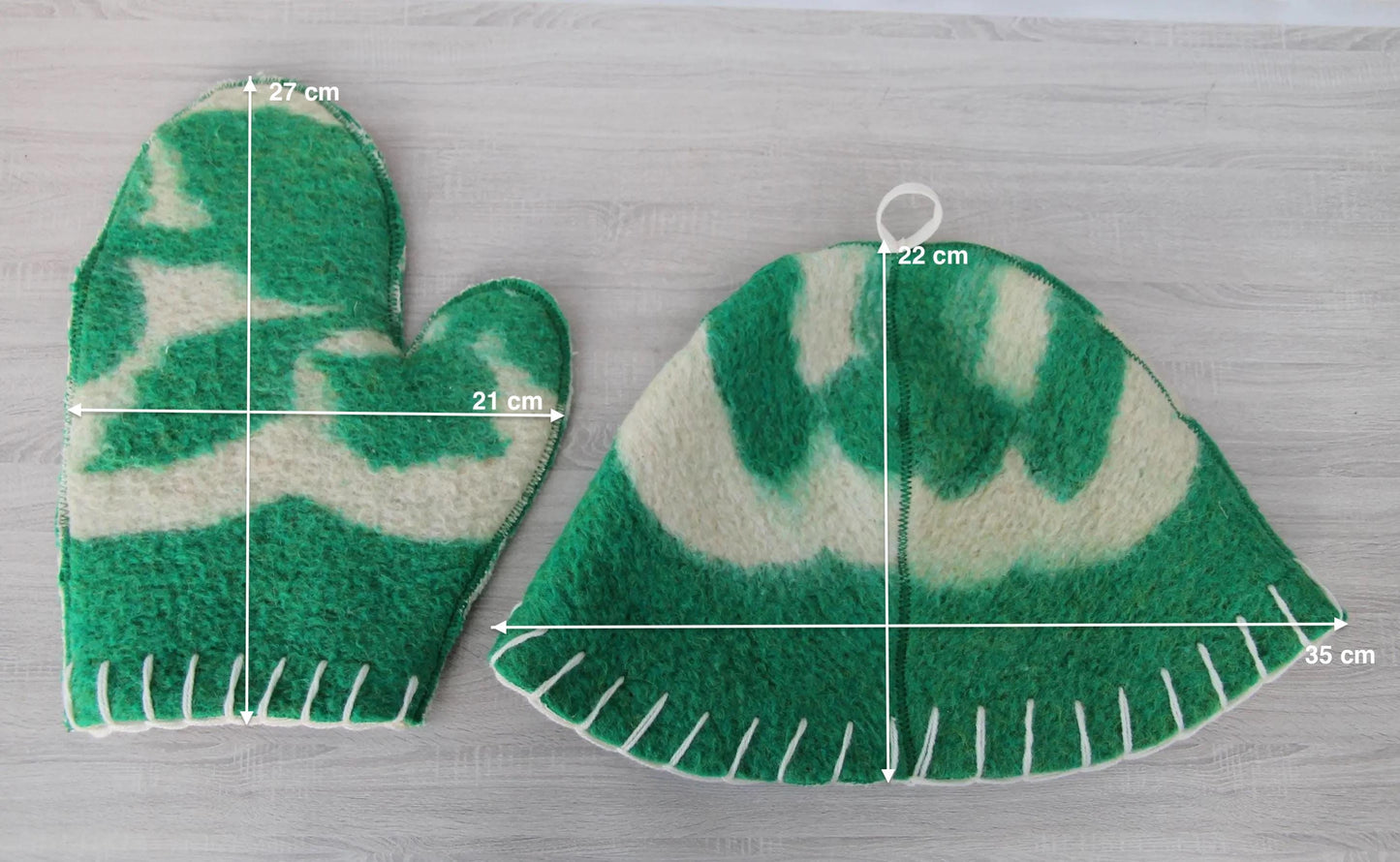 Wool sauna hat mitten mat natural,handmade green felted bath hat, ecoriendly hat recycled blanket cap, gift for sauna lovers.