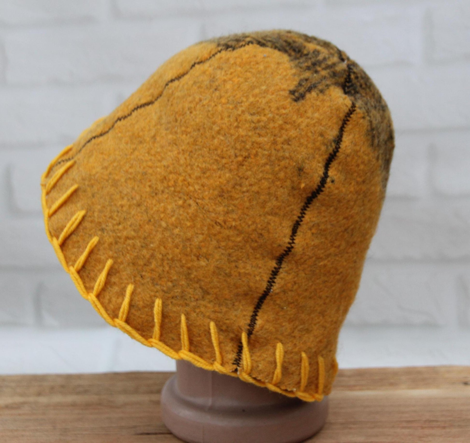 Brown Wool Sauna Hat with Floral, Handmade from Upcycled Vintage Blanket, Unisex Spa Hat,Spa Wellness Accessory,Unique Gift for Sauna.