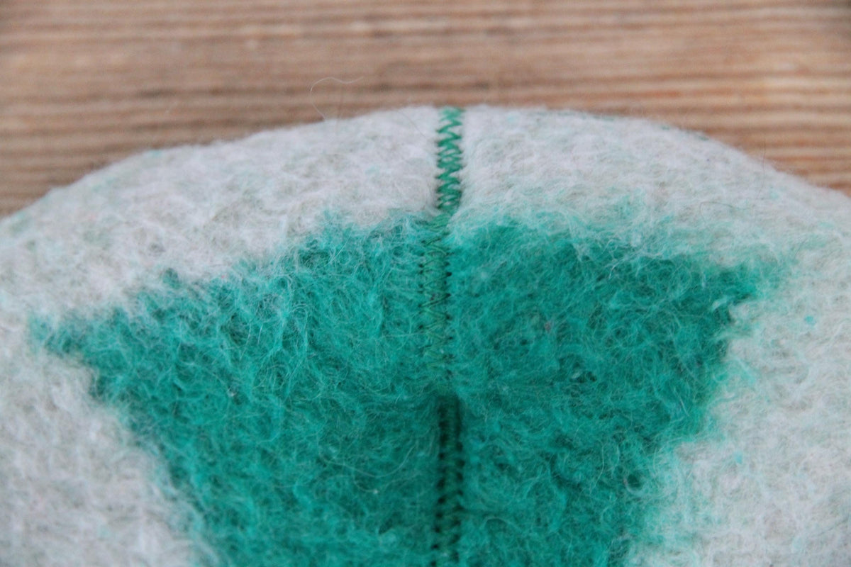 Wool Sauna Hat for Bath, Handmade green Banya Hat.