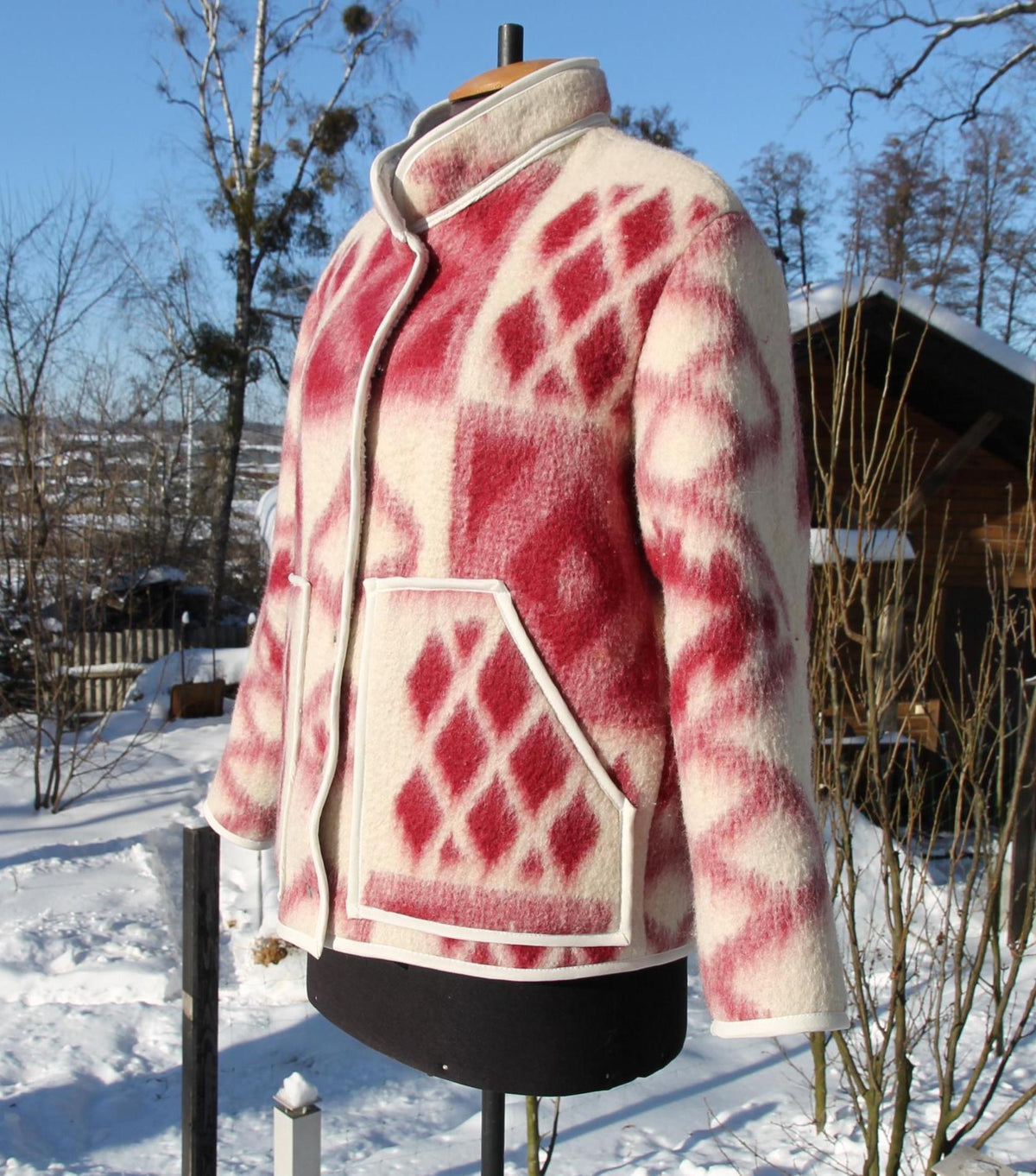 Handmade Wool Blanket Jacket M–L, Upcycled Vintage Blanket Coat, Warm Lined Winter Jacket, Ethnic Folk Style
