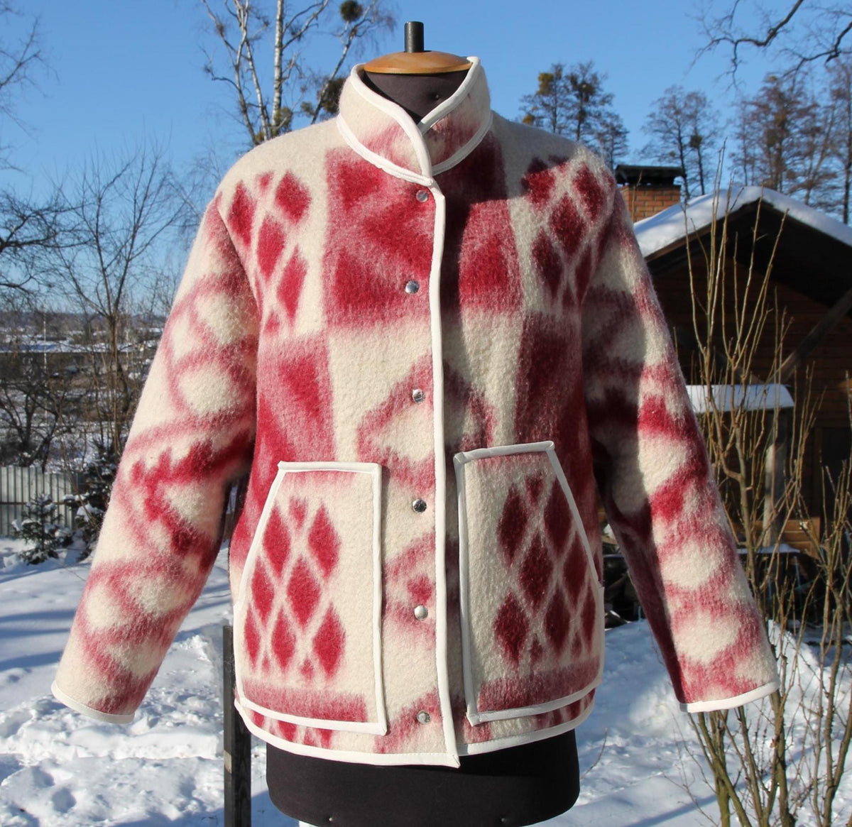 Handmade Wool Blanket Jacket M–L, Upcycled Vintage Blanket Coat, Warm Lined Winter Jacket, Ethnic Folk Style