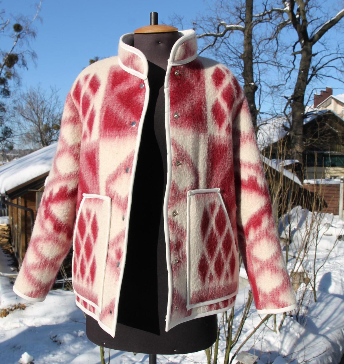Handmade Wool Blanket Jacket M–L, Upcycled Vintage Blanket Coat, Warm Lined Winter Jacket, Ethnic Folk Style