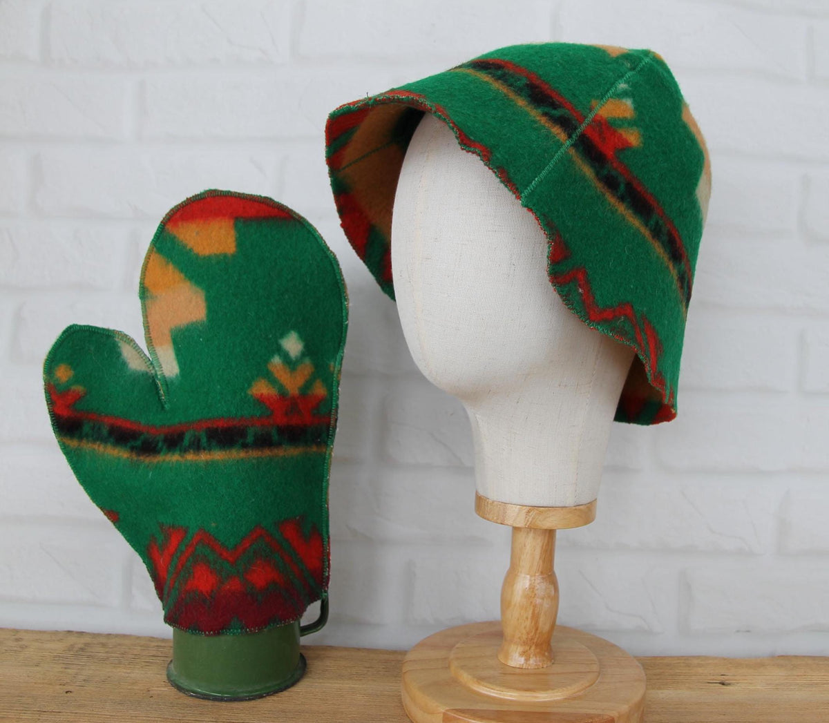 Wool sauna hat thick and mitten, green hat for a bath, organic sauna hat, sauna hat cool, handmade sauna hat vegan,banya, sauna accessories