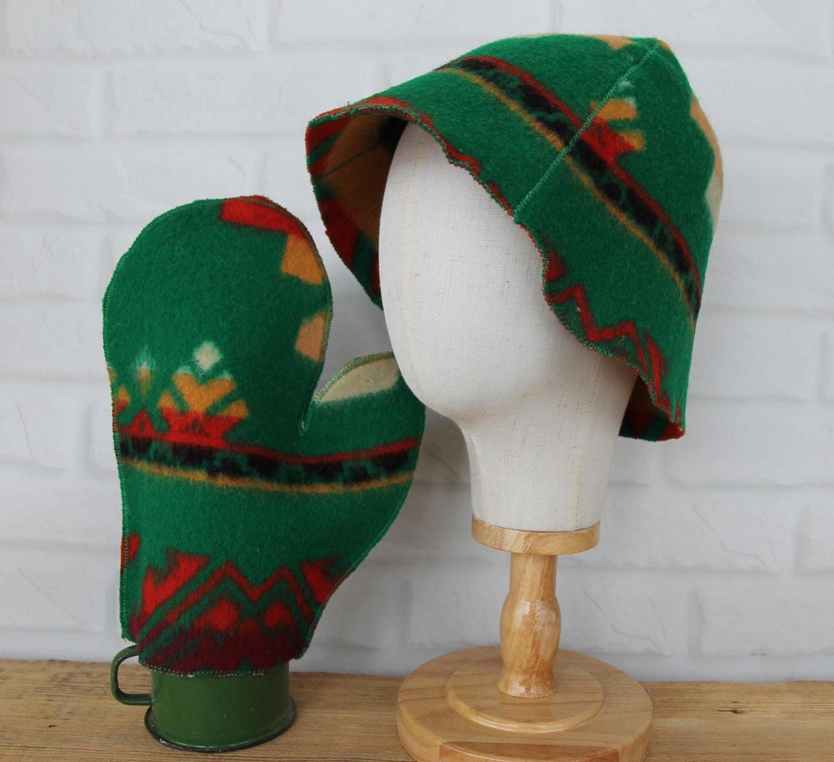 Wool sauna hat thick and mitten, green hat for a bath, organic sauna hat, sauna hat cool, handmade sauna hat vegan,banya, sauna accessories