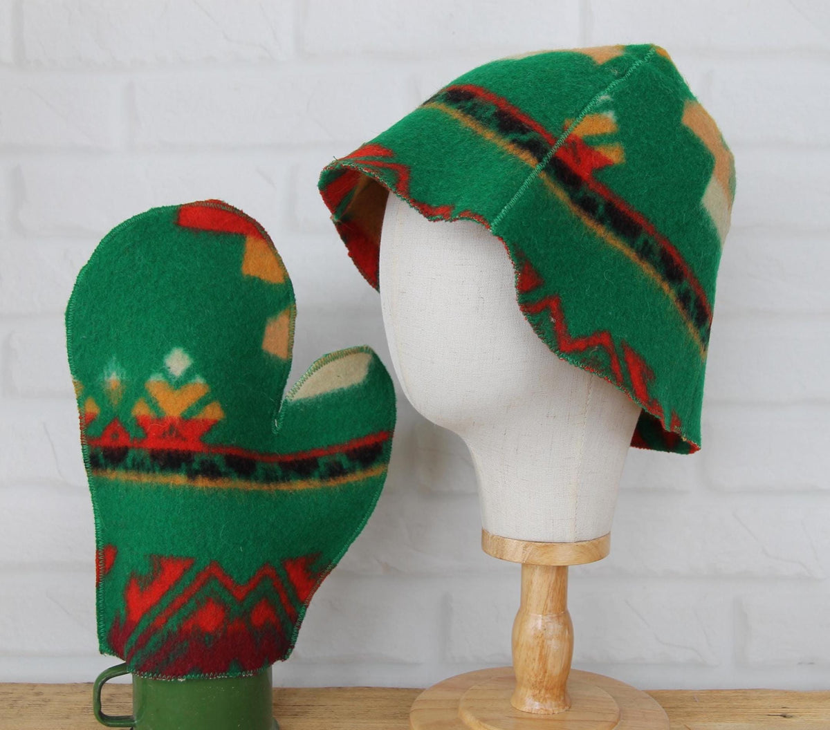 Wool sauna hat thick and mitten, green hat for a bath, organic sauna hat, sauna hat cool, handmade sauna hat vegan,banya, sauna accessories