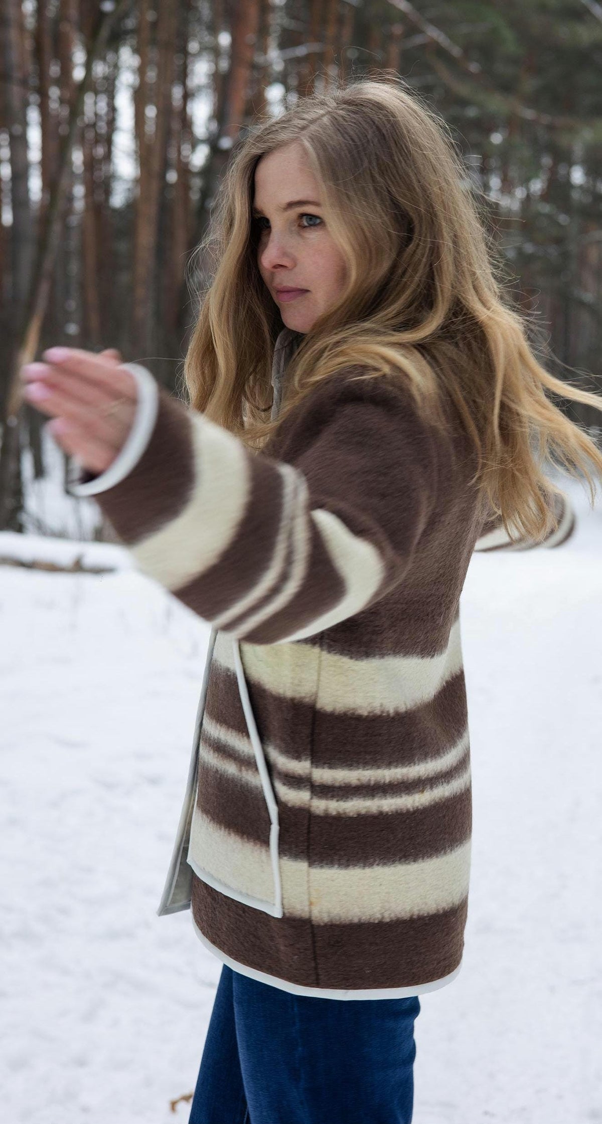 Upcycled Wool Blanket Coat size M, Handmade Boho Winter Jacket, Sustainable Recycled Outerwear