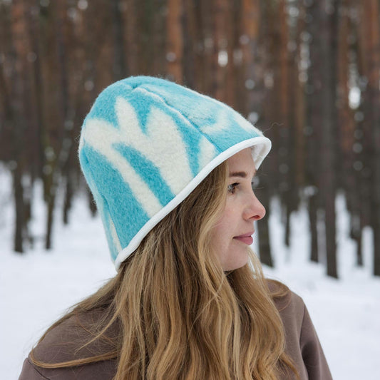 Vintage Charm Meets Winter Warmth: Upcycled Blanket Beanie