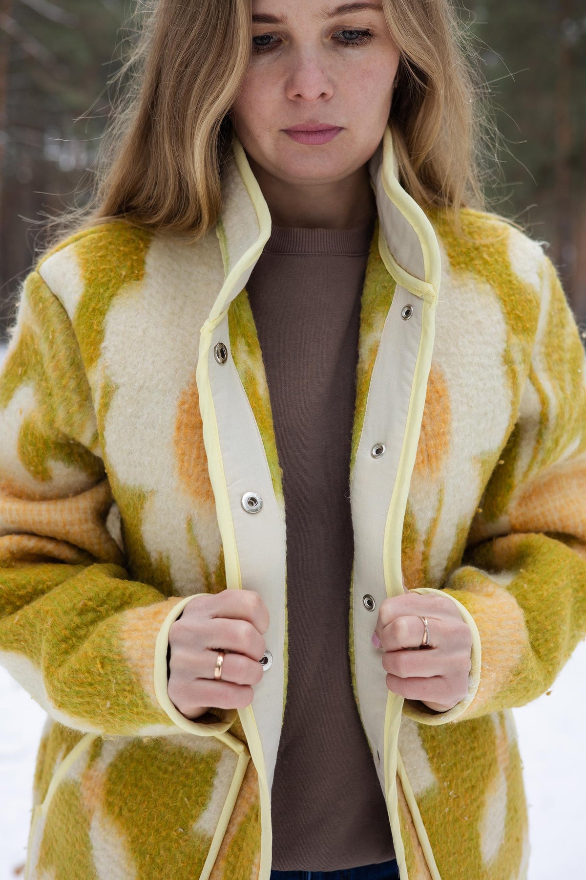 Vintage Wool Blanket Coat – Yellow Geometric Upcycled Jacket – Sustainable Fashion