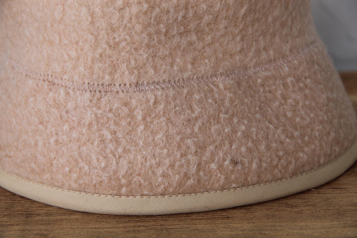 Beige Wool Sauna Hat – Bucket Style Heat Protection for Spa Wellness
