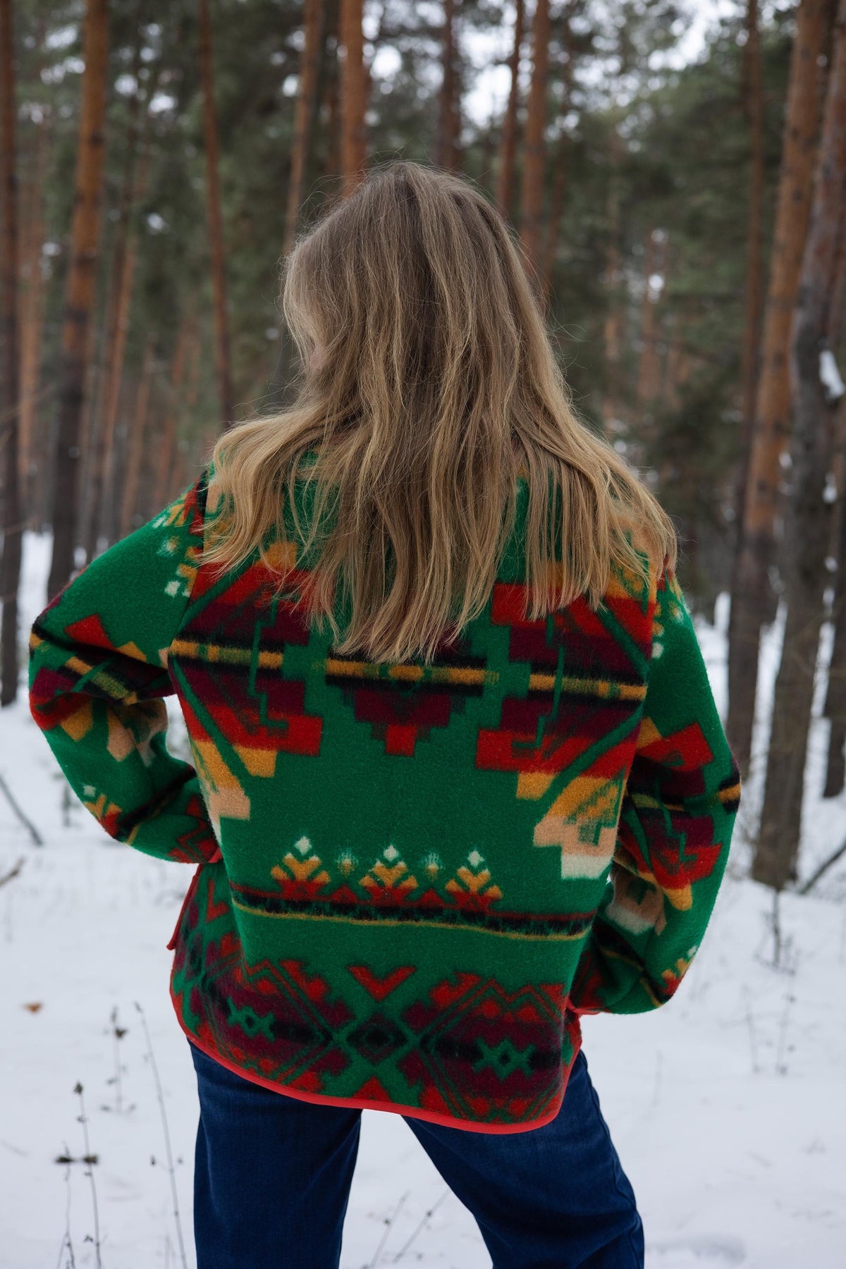Vintage-Style Wool Blanket Jacket – Vibrant Emerald Green Geometric Pattern, Size M