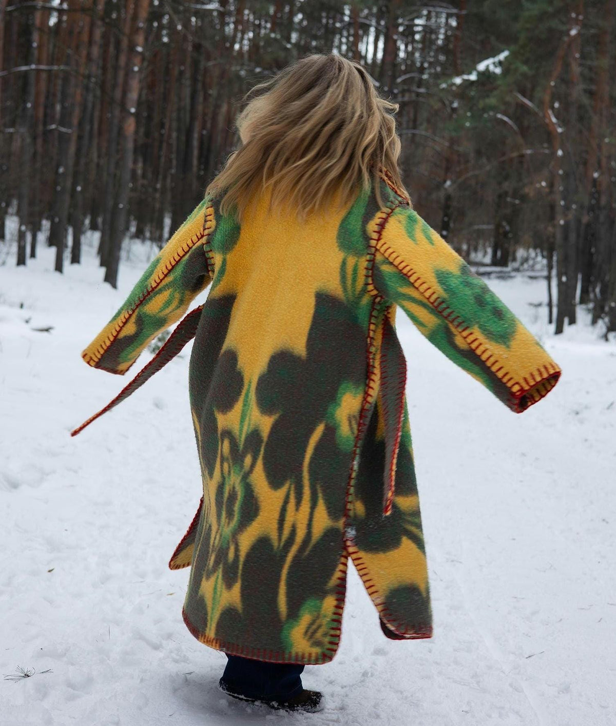 One-of-a-Kind Upcycled Wool Blanket Coat – Handcrafted Oversized Cardigan