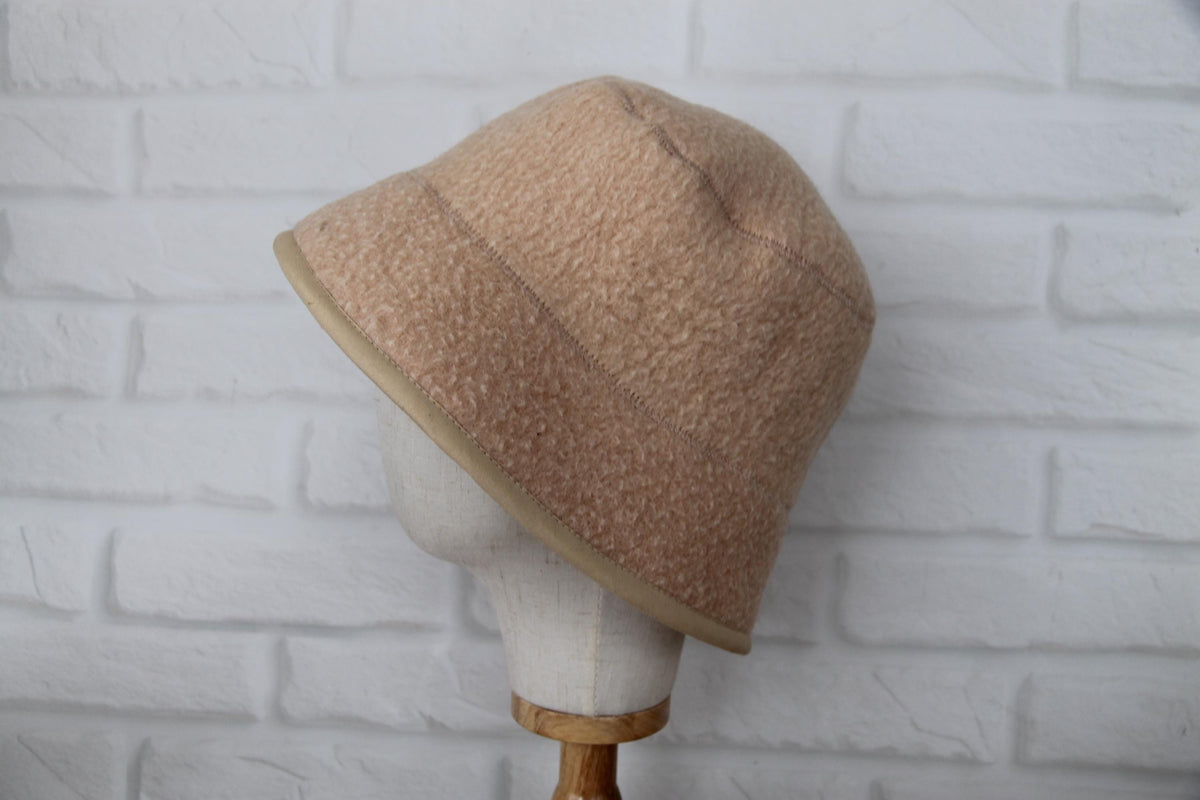 Beige Wool Sauna Hat – Bucket Style Heat Protection for Spa Wellness