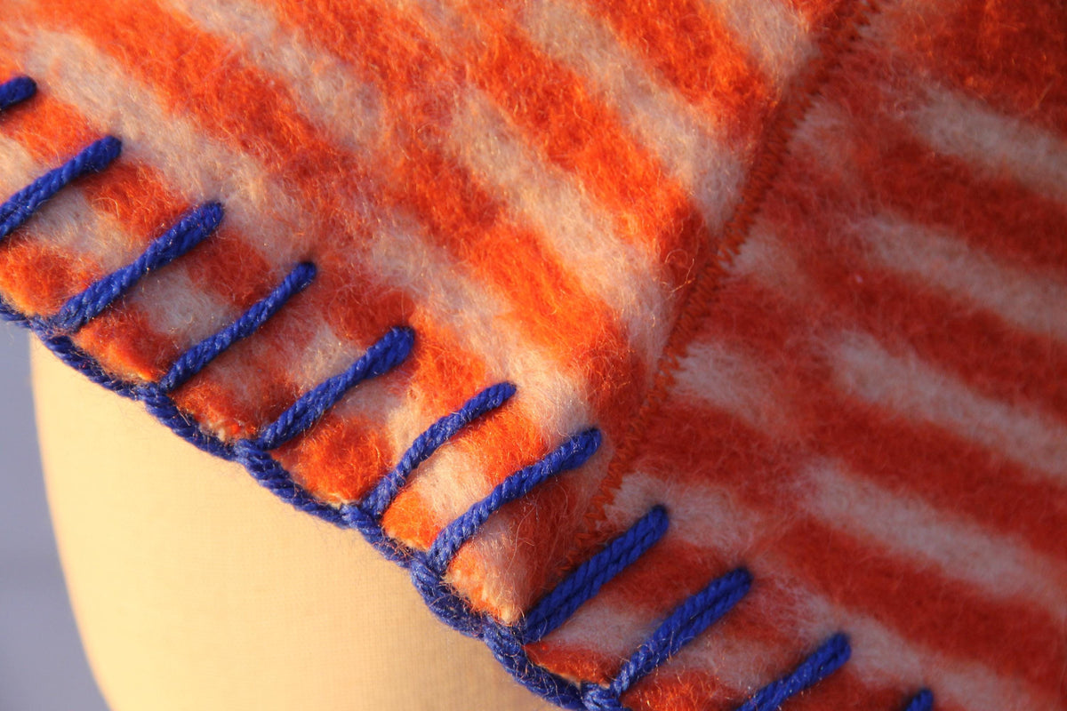 Eco-Friendly Upcycled Wool Sauna Hat – Orange & White Geometric Pattern