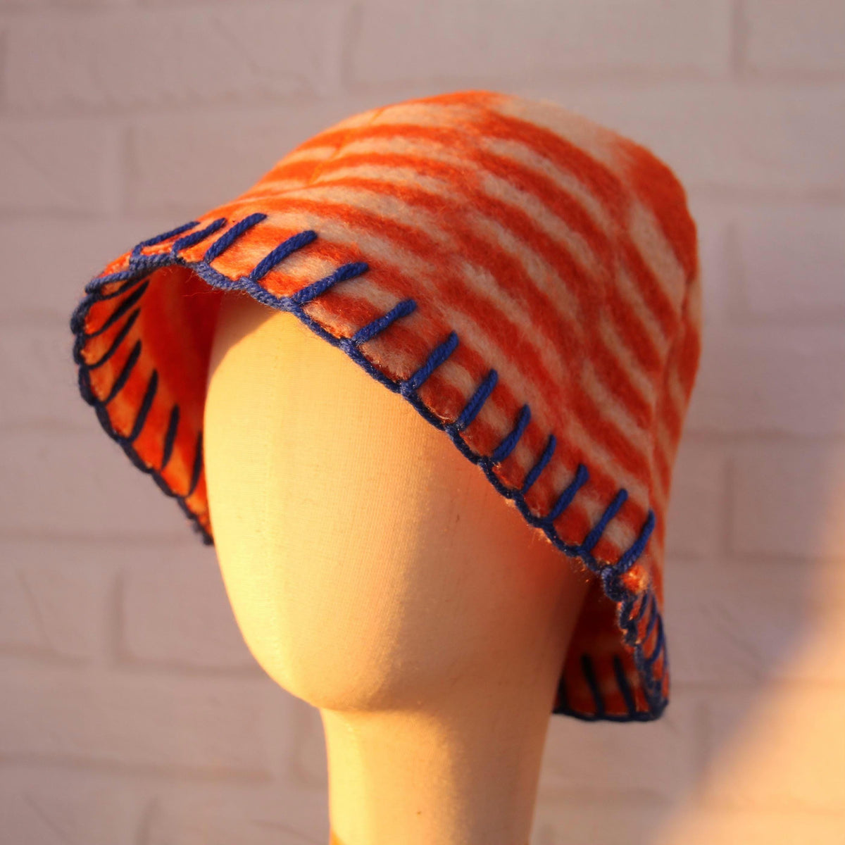 Eco-Friendly Upcycled Wool Sauna Hat – Orange & White Geometric Pattern
