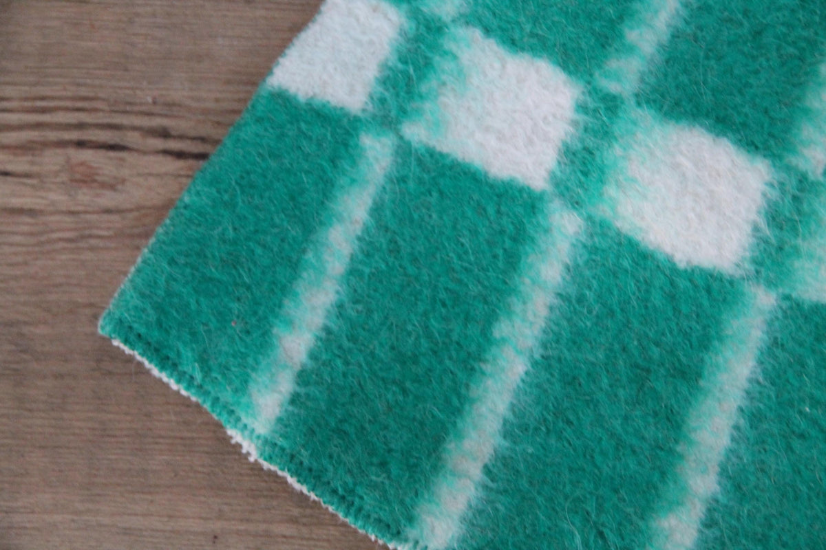 Reversible Wool Sauna Hat, Green Plaid Felt Spa Headwear, Eco-Friendly Reclaimed Wool