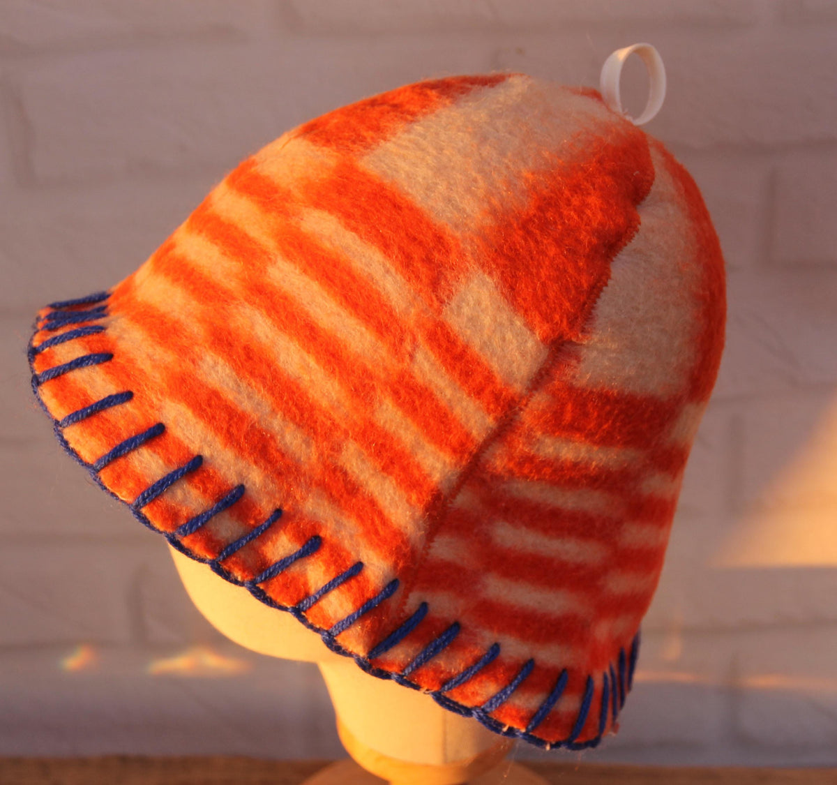 Eco-Friendly Upcycled Wool Sauna Hat – Orange & White Geometric Pattern