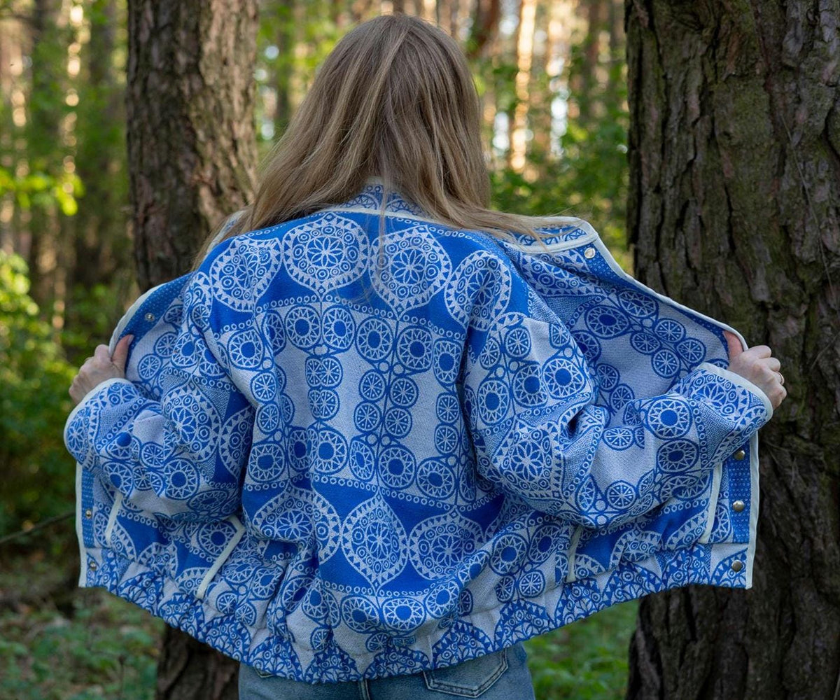 Vintage Cotton Coverlet Jacket, Boho Quilted Bomber, Upcycled Heritage Blue White (M-L)