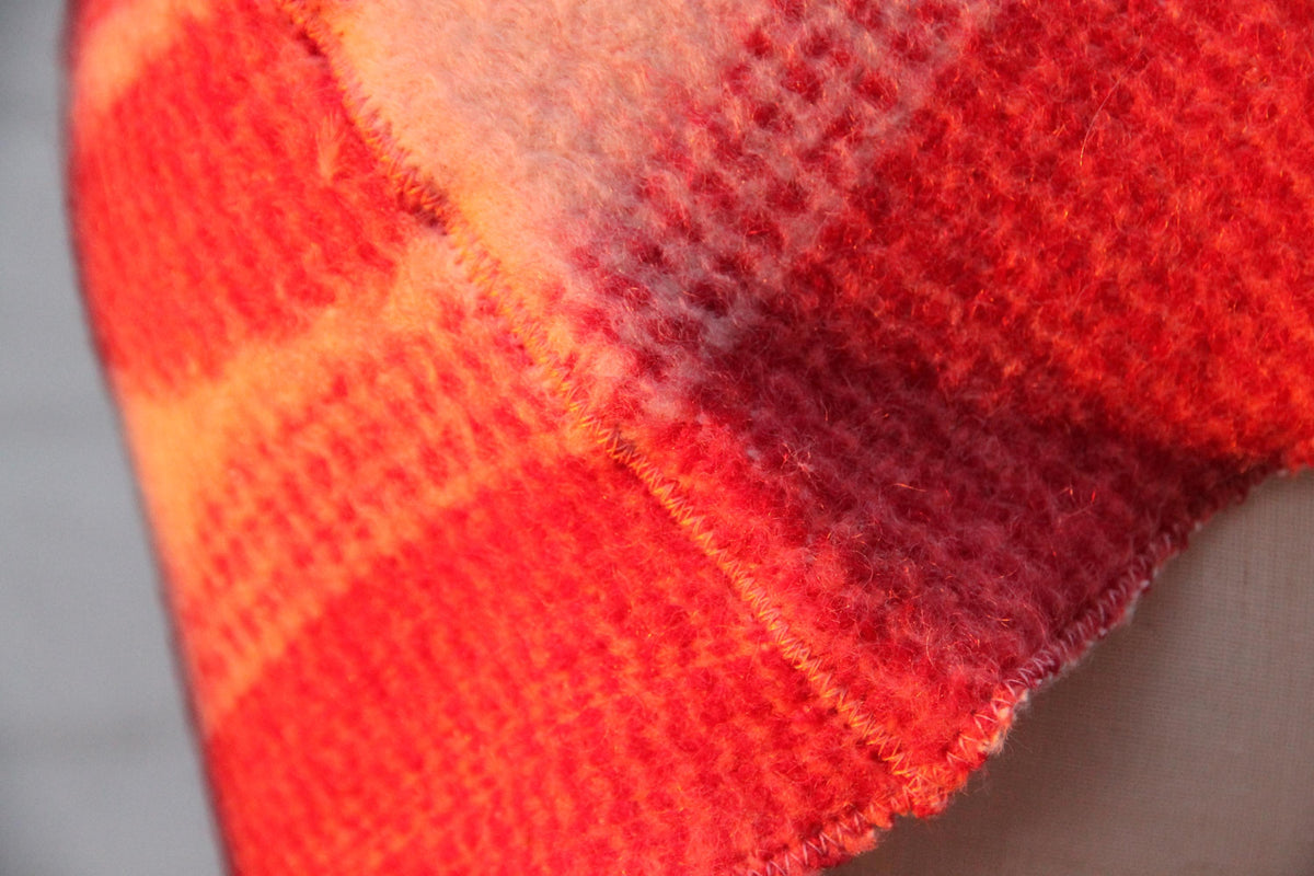 Upcycled Wool Blanket Sauna Hat, Vintage Red White Banya Heat Protection (Hanging Loop)