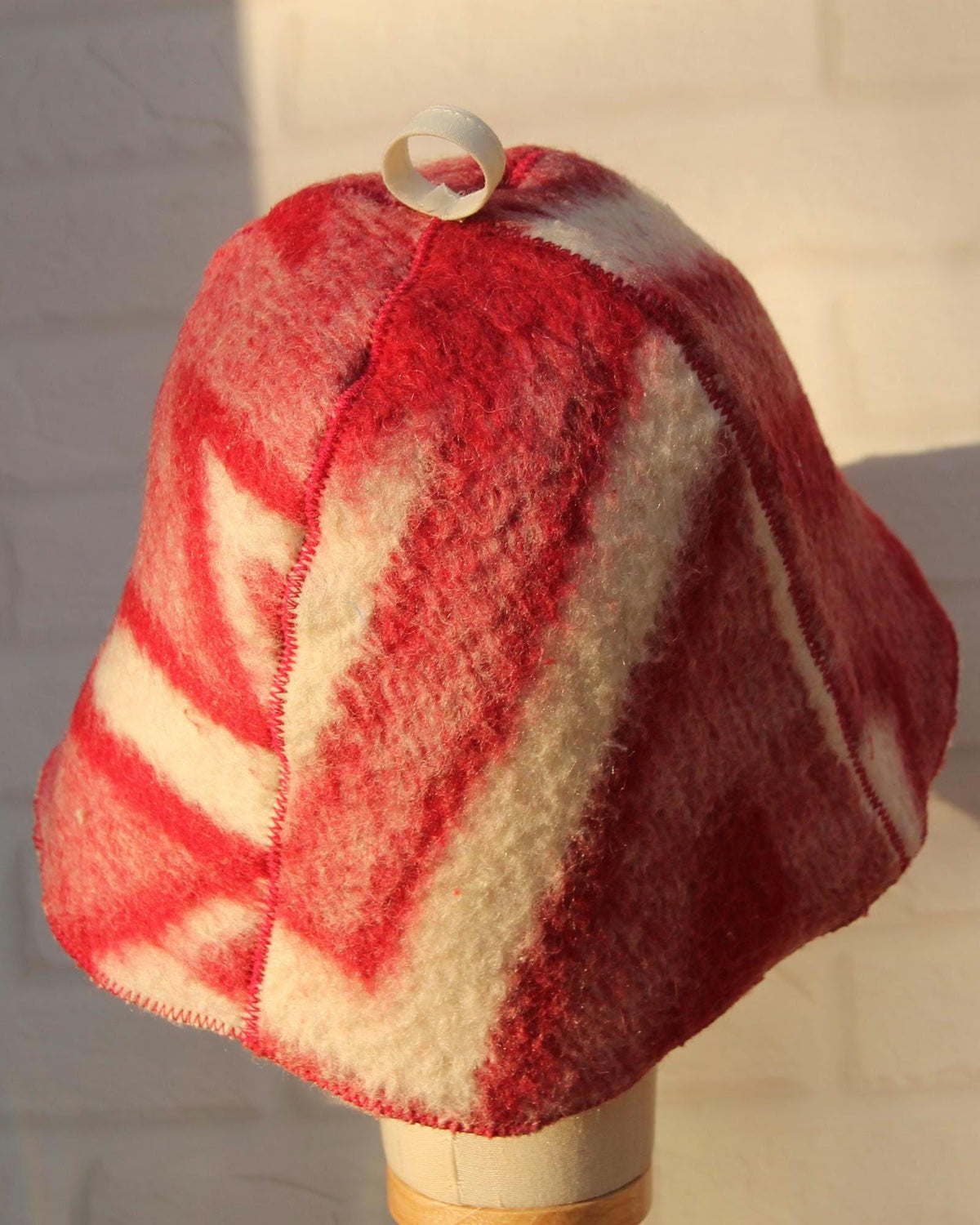 Handcrafted Wool Sauna Hat - Reclaimed Blanket Felt - Red & White Geometric Pattern