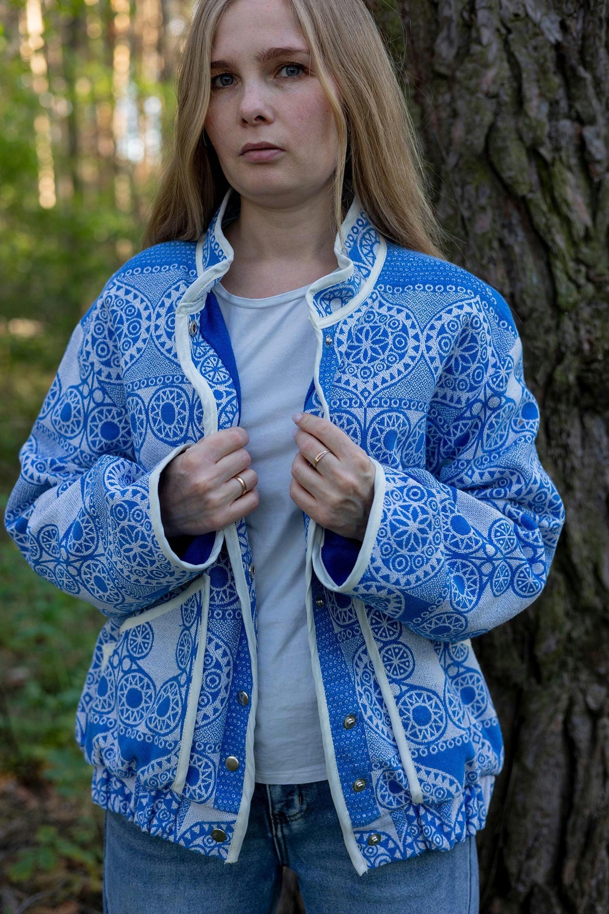 Vintage Cotton Coverlet Jacket, Boho Quilted Bomber, Upcycled Heritage Blue White (M-L)