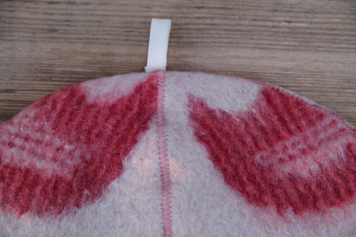 Upcycled Wool Blanket Sauna Hat, Vintage Red White Banya Heat Protection (Hanging Loop)