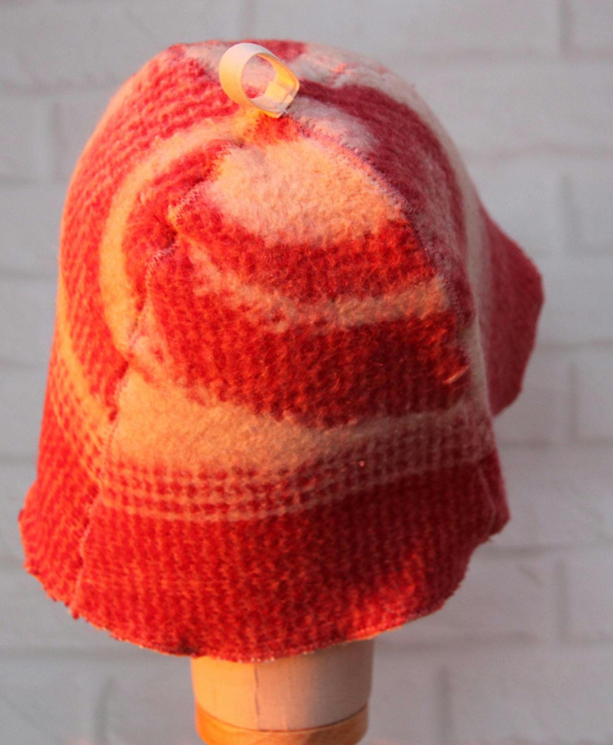 Upcycled Wool Blanket Sauna Hat, Vintage Red White Banya Heat Protection (Hanging Loop)