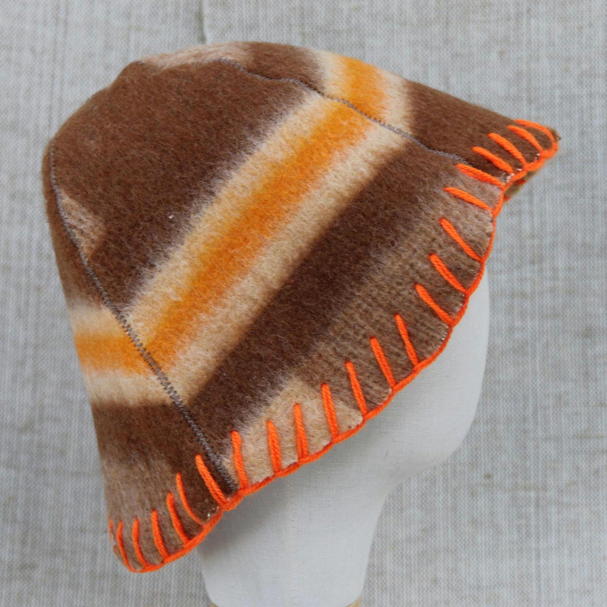 Upcycled Wool Sauna Hat and Mitten Set, Vintage Blanket Banya Accessories