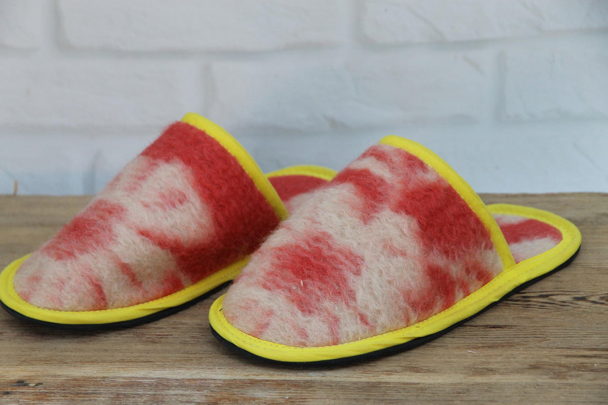 Upcycled Wool Blanket Slippers, Red Cream Slides, Yellow Trim, Women's Size 6.5