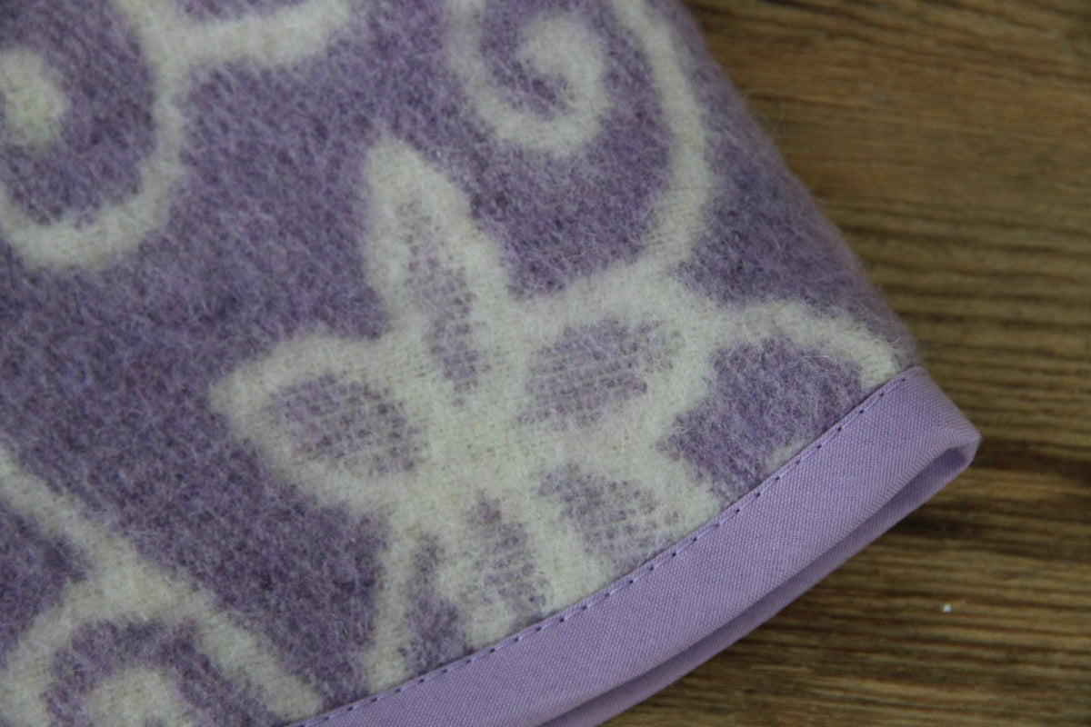 Reversible Lavender Floral Wool Sauna Hat, Banya Spa Head Protection, Bucket Style