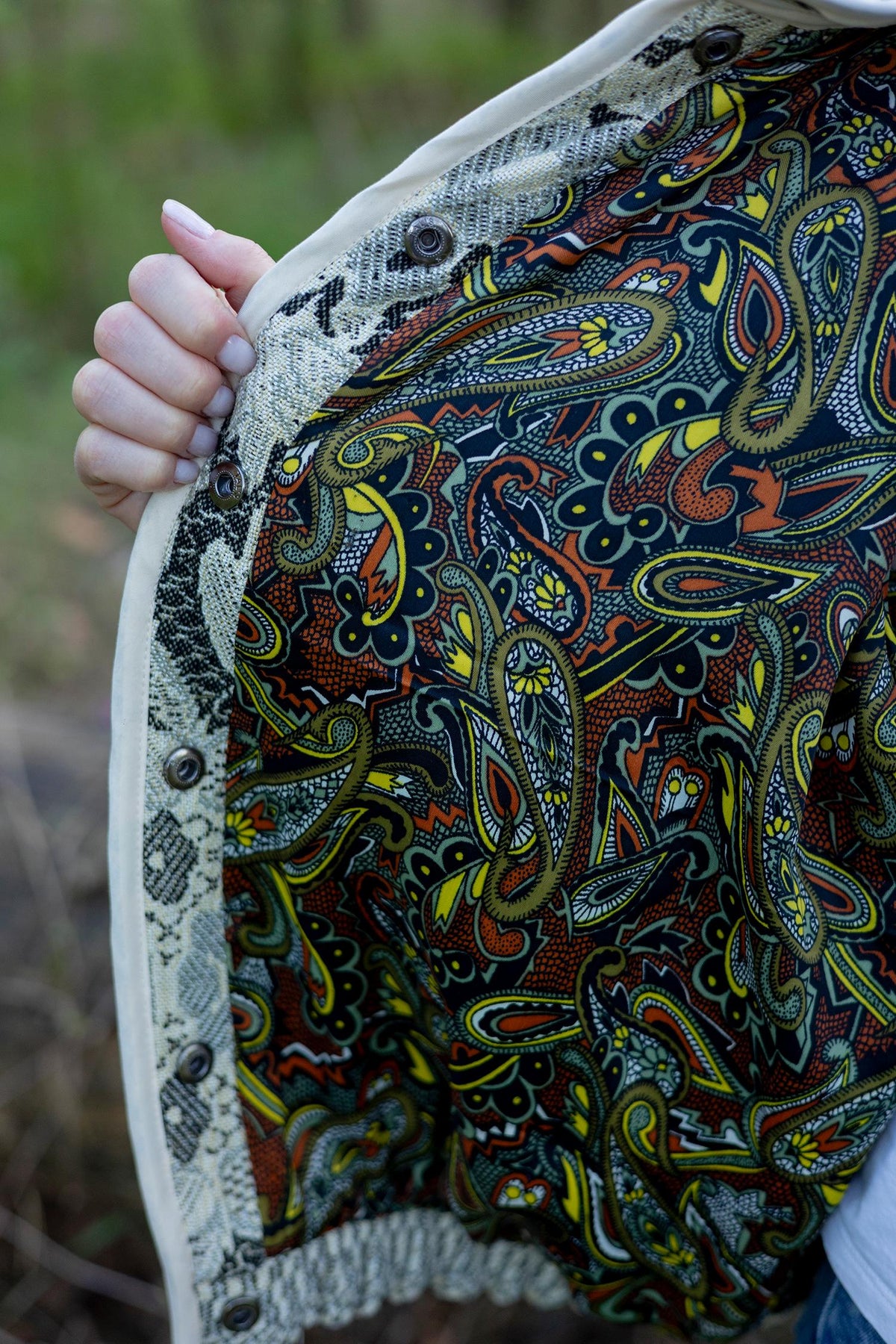 Upcycled Vintage Blanket Jacket, Oversized Quilted Bomber Coat, Eco-Friendly Statement Outerwear, Size M-L