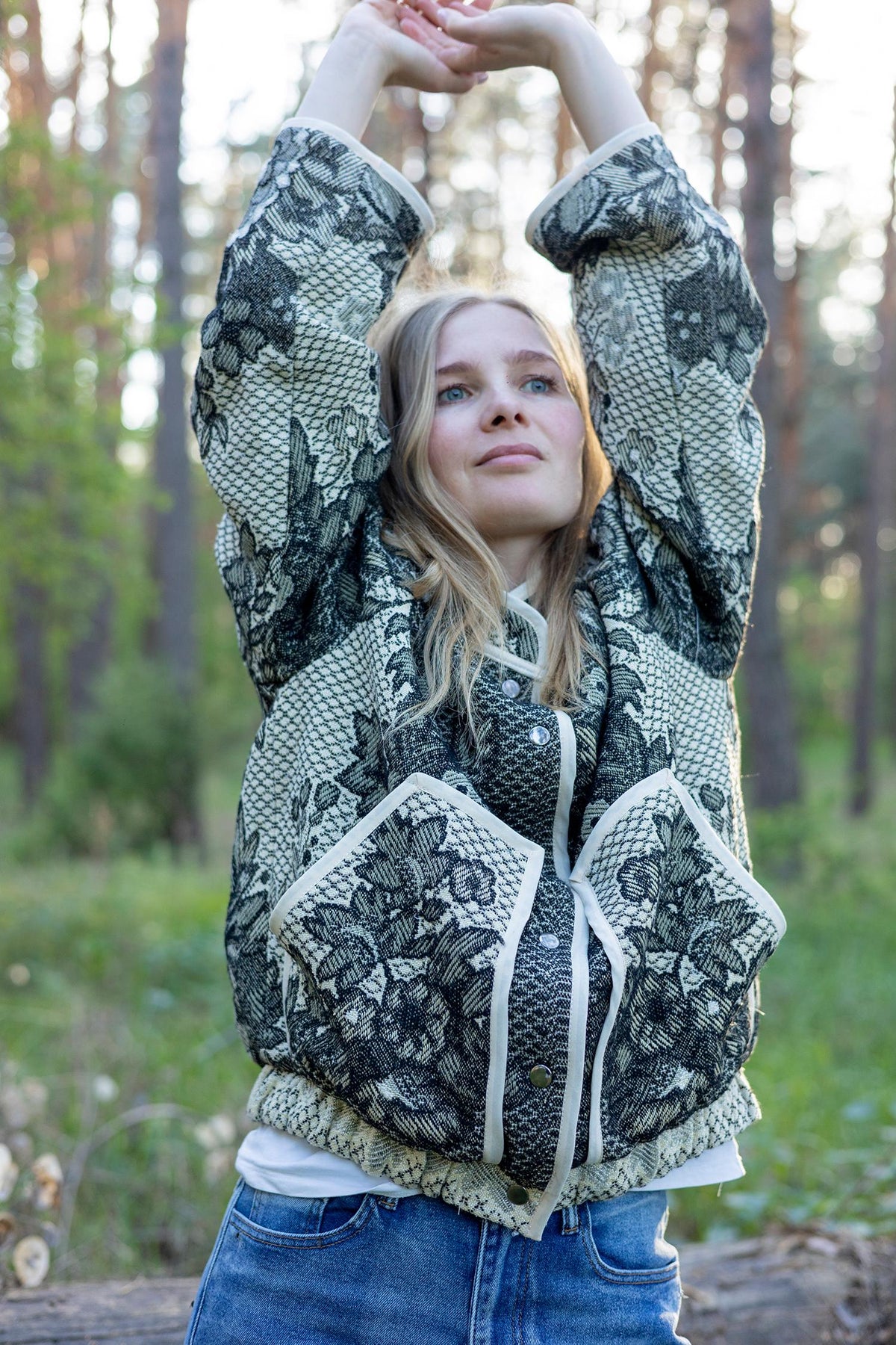Upcycled Vintage Blanket Jacket, Oversized Quilted Bomber Coat, Eco-Friendly Statement Outerwear, Size M-L