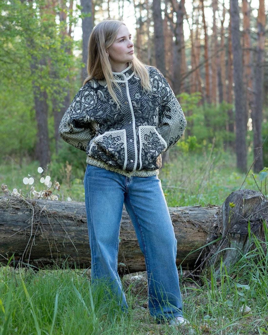 Upcycled Vintage Blanket Jacket, Oversized Quilted Bomber Coat, Eco-Friendly Statement Outerwear, Size M-L