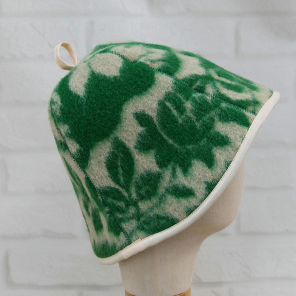 Handmade Felted Wool Sauna Hat, Green Floral Banya Cap, Spa Head Protection, Bath Accessory