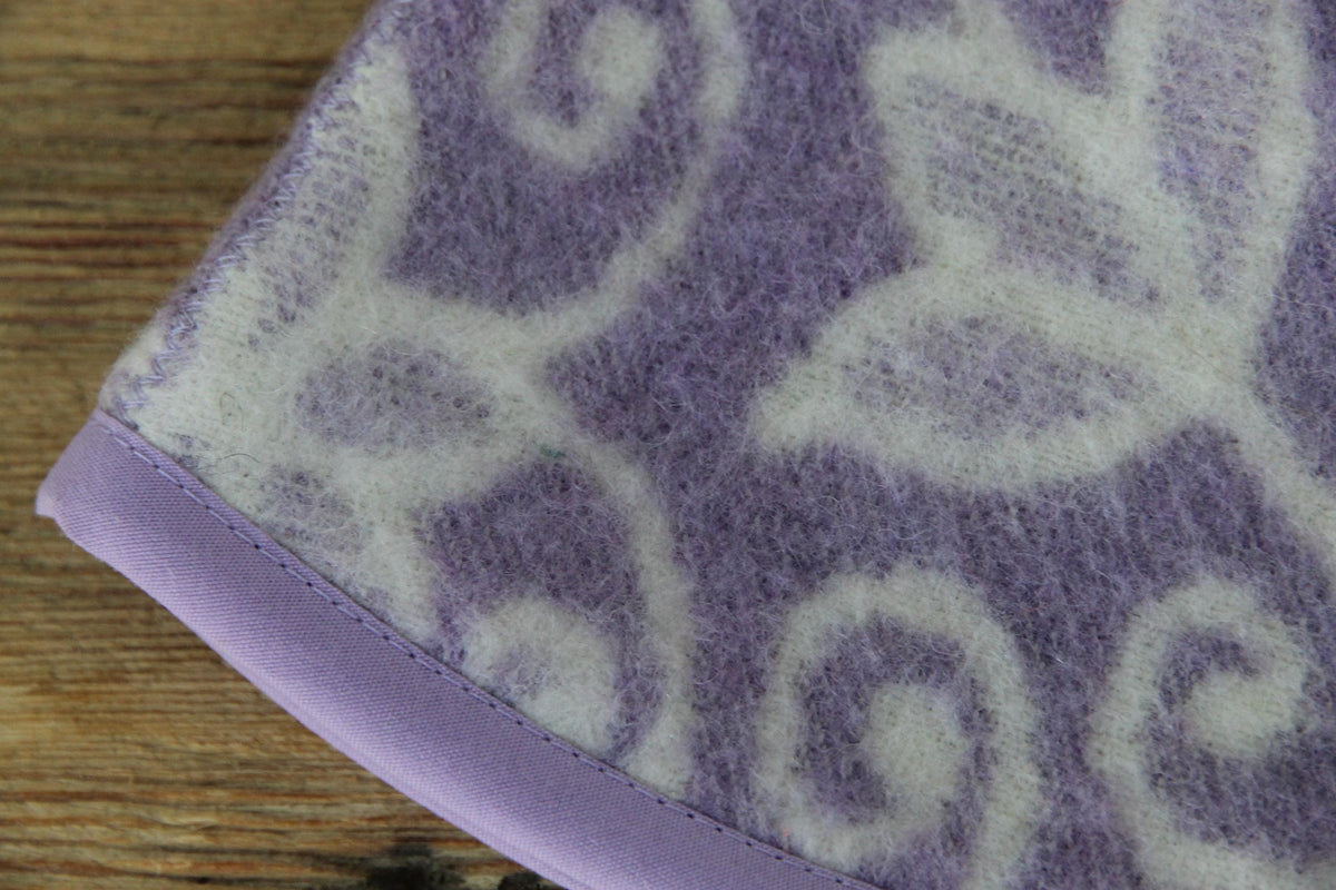 Reversible Lavender Floral Wool Sauna Hat, Banya Spa Head Protection, Bucket Style
