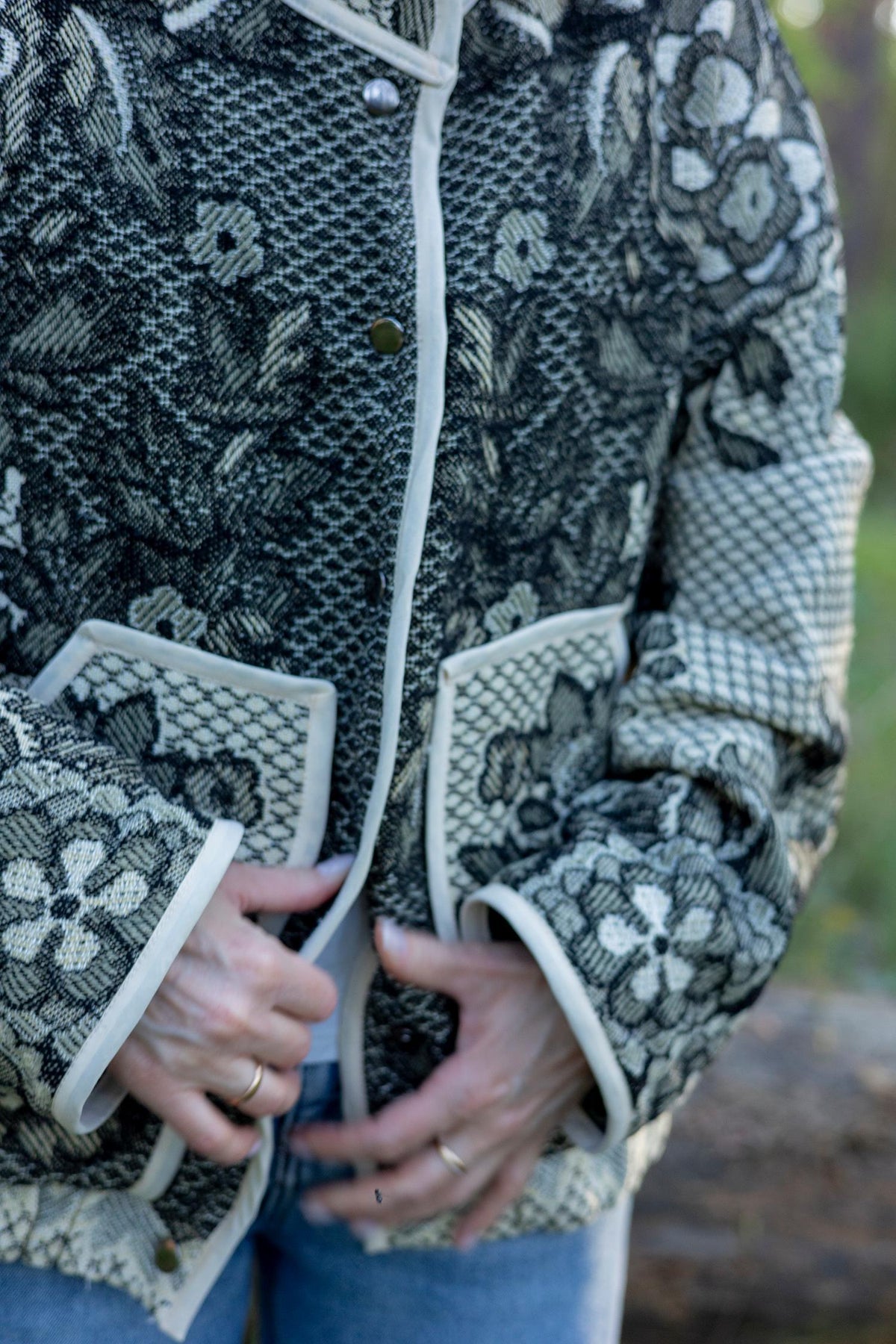 Upcycled Vintage Blanket Jacket, Oversized Quilted Bomber Coat, Eco-Friendly Statement Outerwear, Size M-L