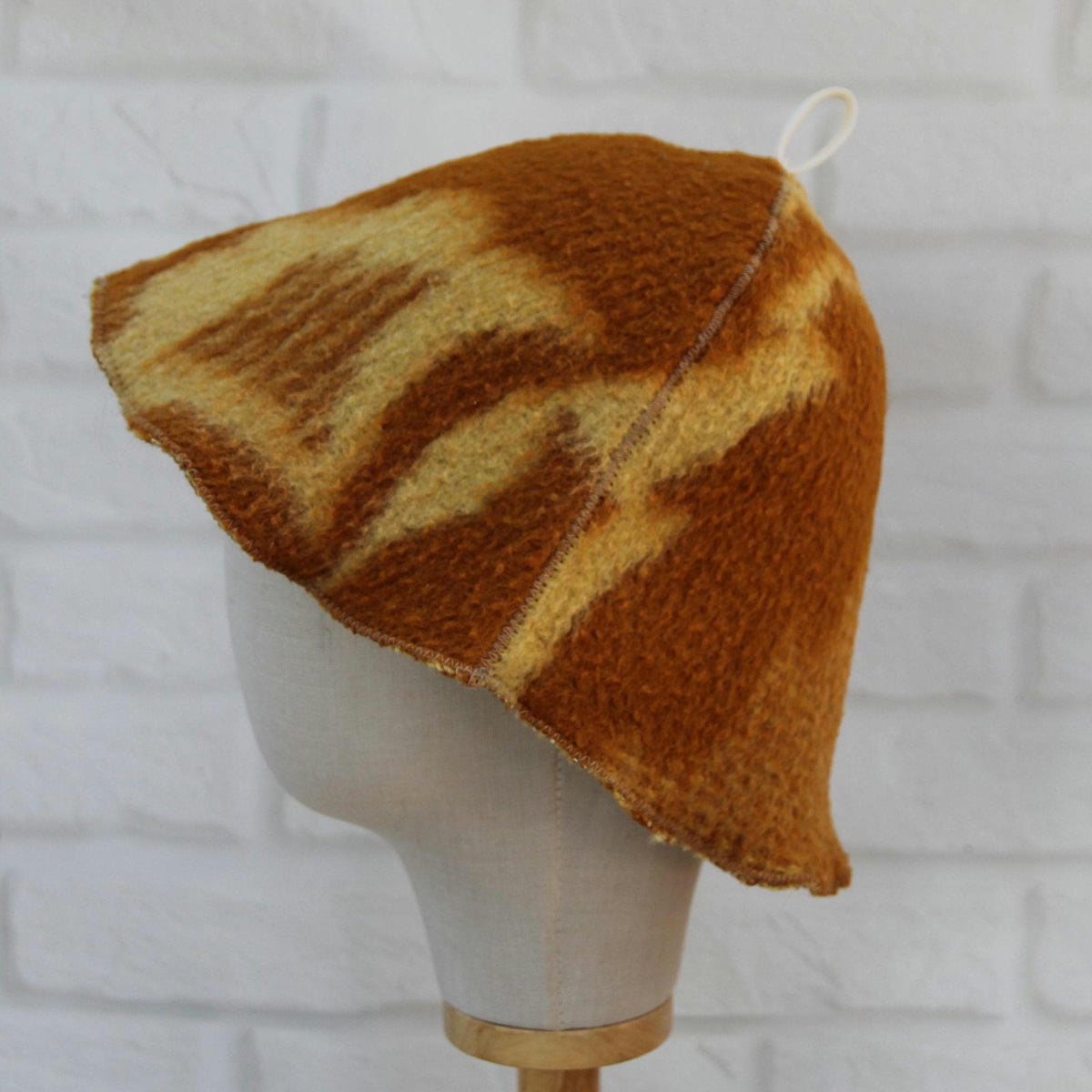 Brown Wool Sauna Hat with Floral, Handmade from Upcycled Vintage Blanket, Unisex Spa Hat,Spa Wellness Accessory,Unique Gift for Sauna.