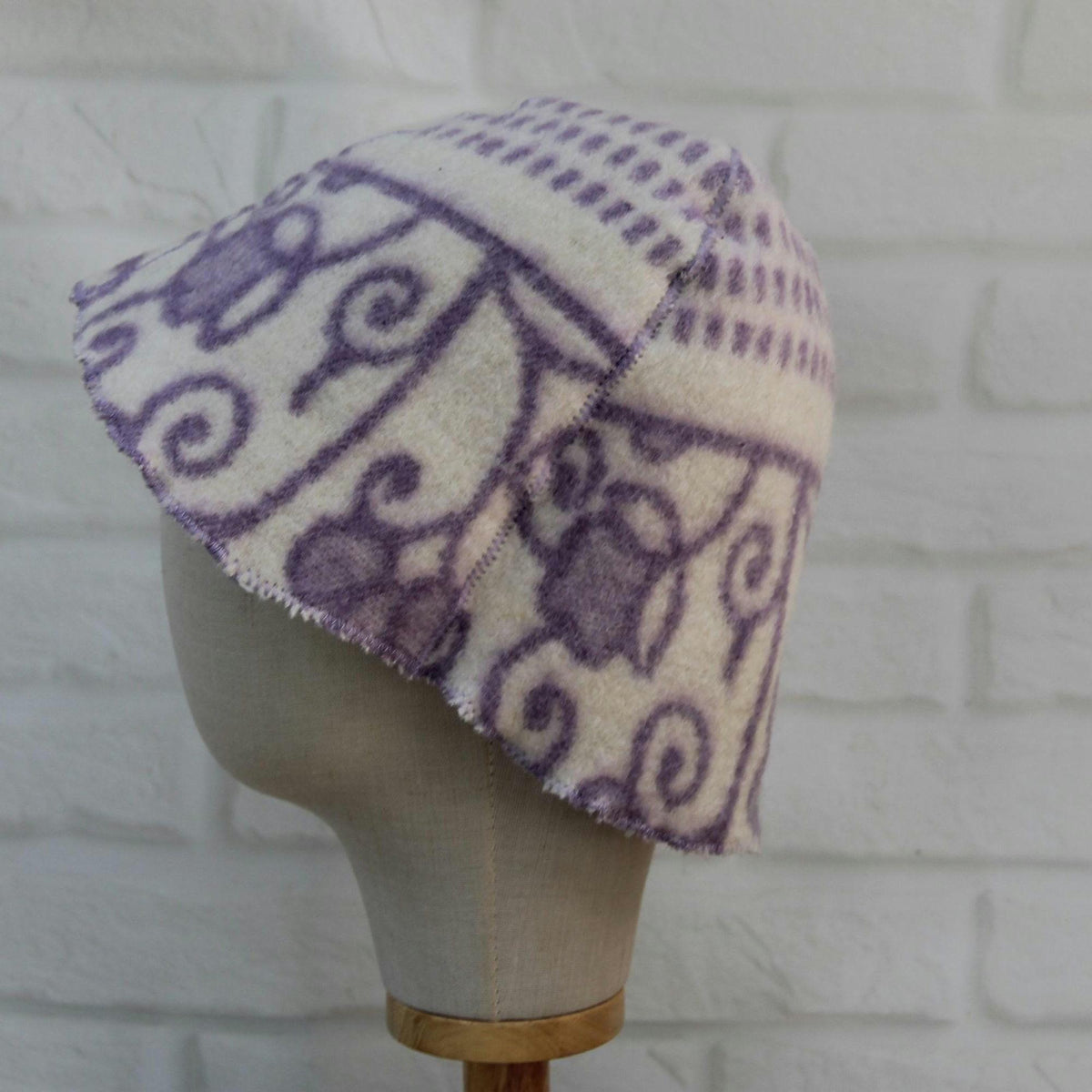 Brown Wool Sauna Hat with Floral, Handmade from Upcycled Vintage Blanket, Unisex Spa Hat,Spa Wellness Accessory,Unique Gift for Sauna.