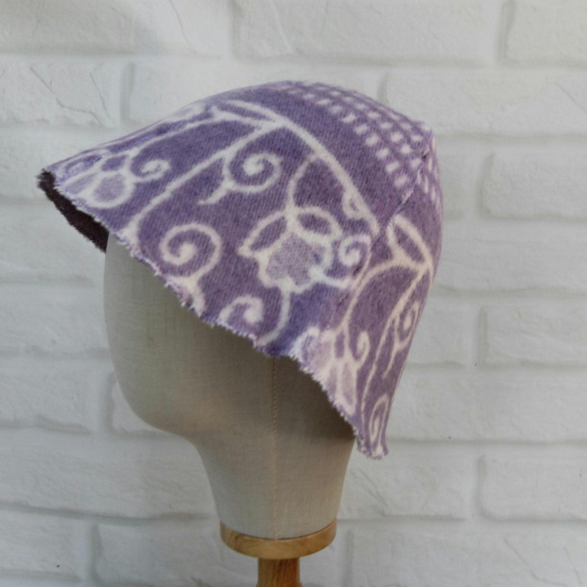 Brown Wool Sauna Hat with Floral, Handmade from Upcycled Vintage Blanket, Unisex Spa Hat,Spa Wellness Accessory,Unique Gift for Sauna.