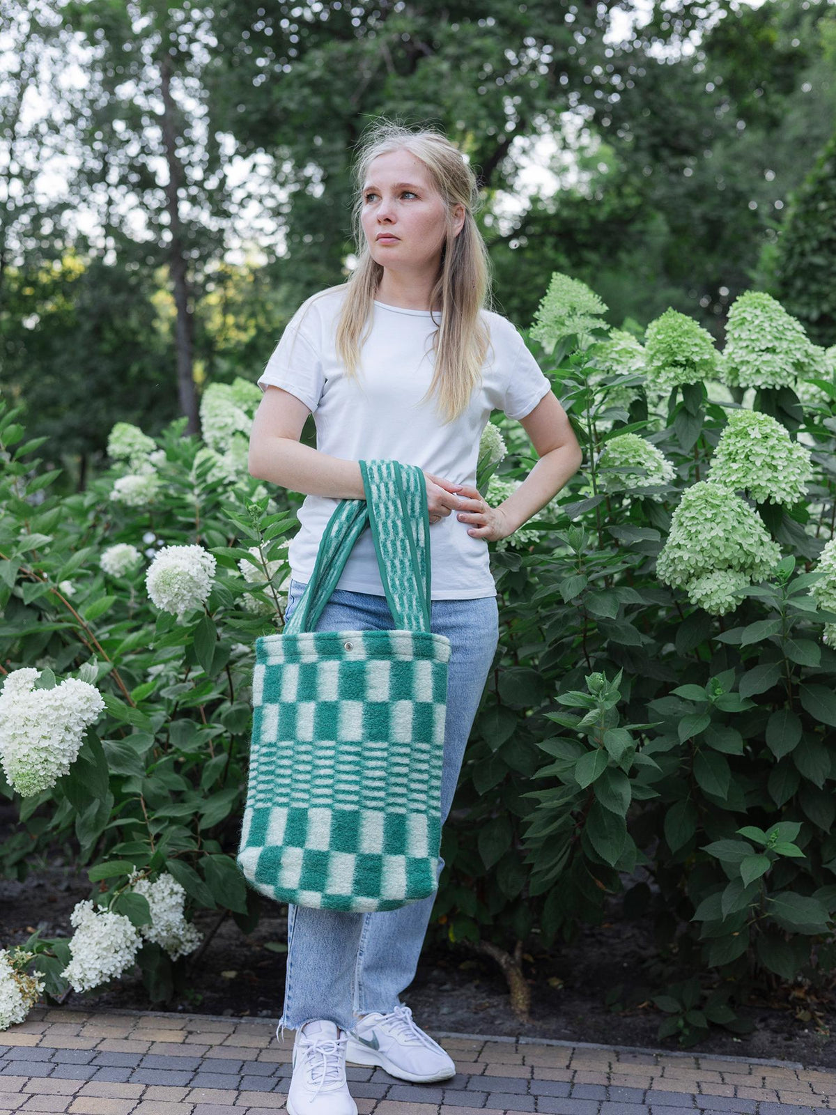 Green Wool Tote Bag Made from Vintage Blanket, Long Handles, Lined with Snap Closure, Upcycled Wool Shoulder Bag,Soft Cozy Handmade Tote