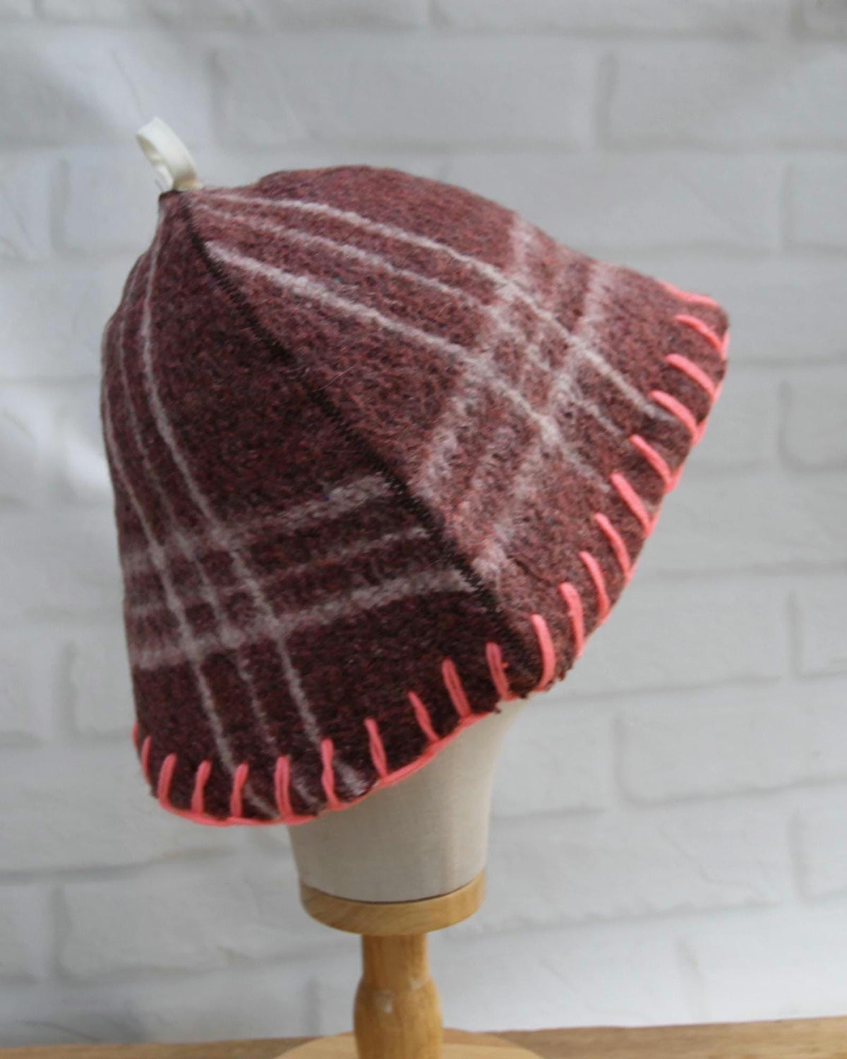 Brown Wool Sauna Hat with Floral, Handmade from Upcycled Vintage Blanket, Unisex Spa Hat,Spa Wellness Accessory,Unique Gift for Sauna.
