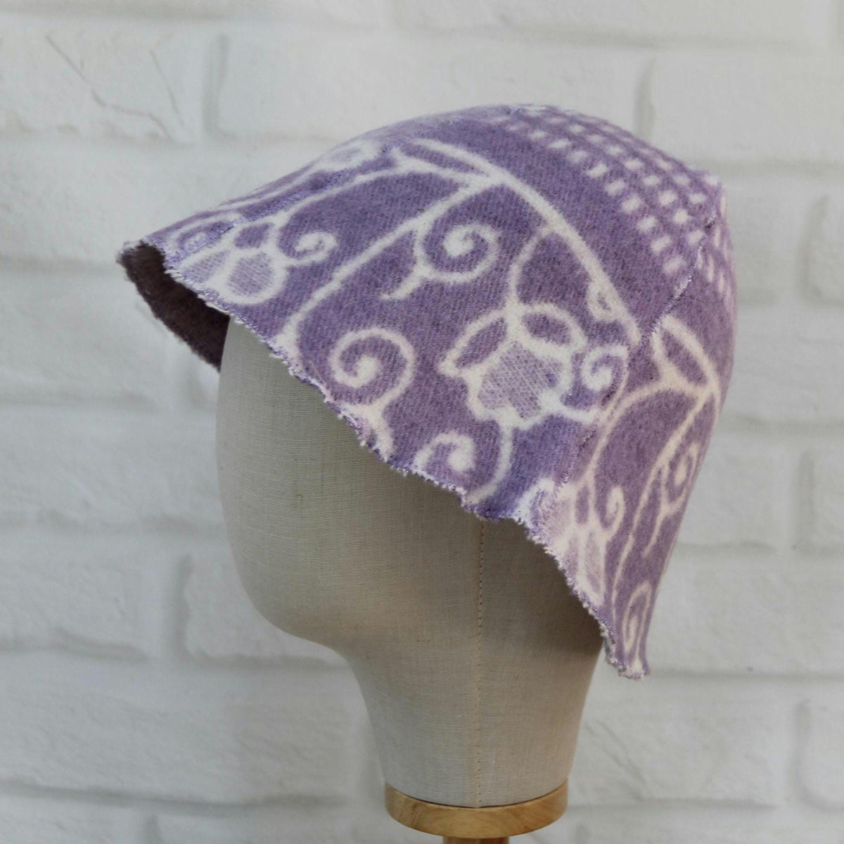 Brown Wool Sauna Hat with Floral, Handmade from Upcycled Vintage Blanket, Unisex Spa Hat,Spa Wellness Accessory,Unique Gift for Sauna.