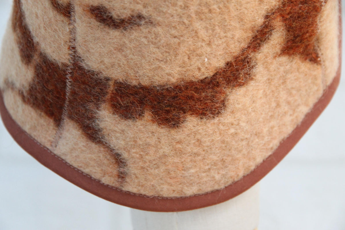 Handmade Upcycled Wool Sauna Hat – Bear Pattern, Sustainable Spa Accessory