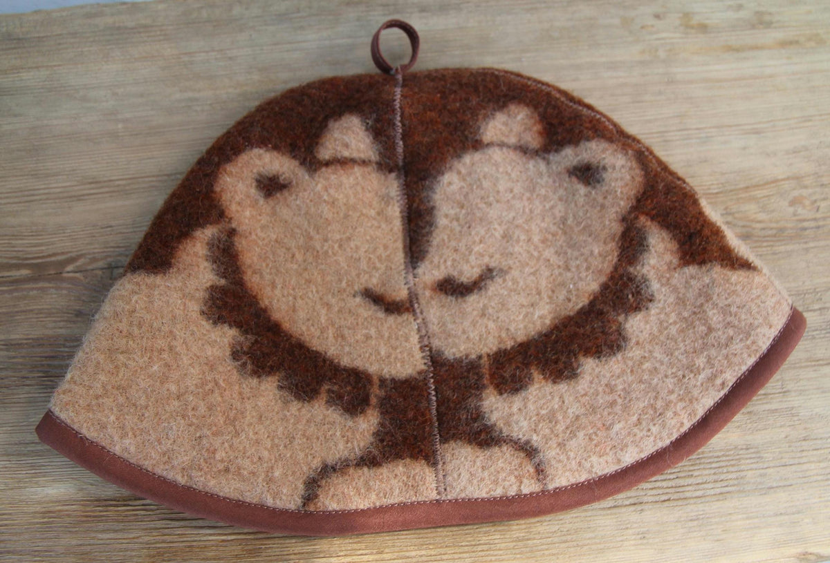 Handmade Upcycled Wool Sauna Hat – Bear Pattern, Sustainable Spa Accessory