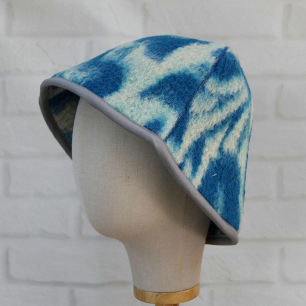 Handmade Upcycled Wool Sauna Hat – Blue White Abstract Banya Spa Accessory