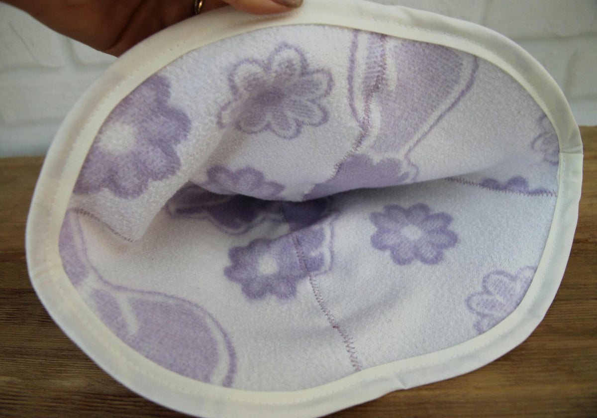 Handmade Upcycled Wool Sauna Hat – Lavender Floral Banya Accessory (Loop)