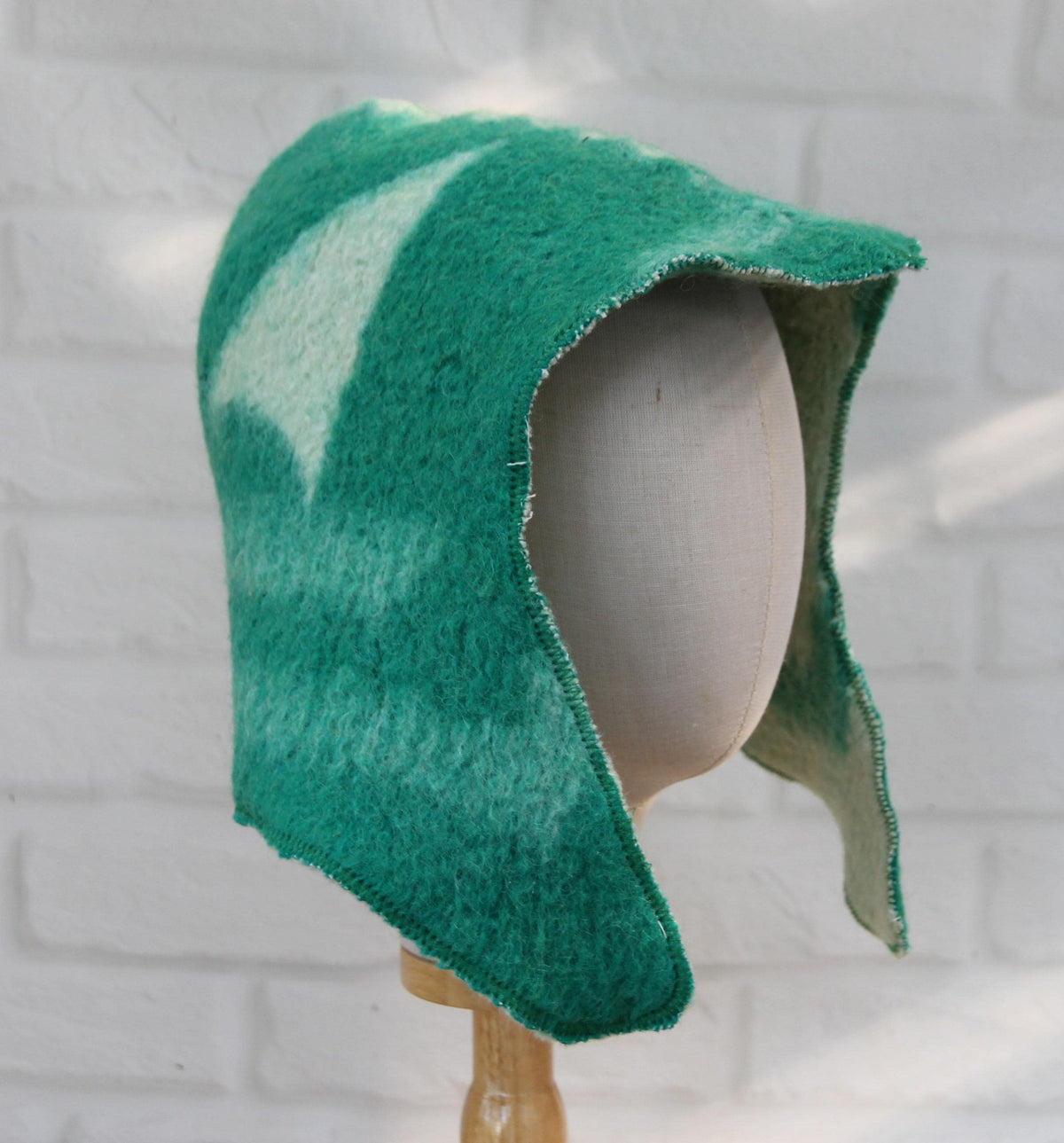 Men's Wool Sauna Hat, Felted Green Banya Cap, Natural Sheep Wool Steam Room Accessories, Spa Head Cover, Gift for Him, Banya Hat
