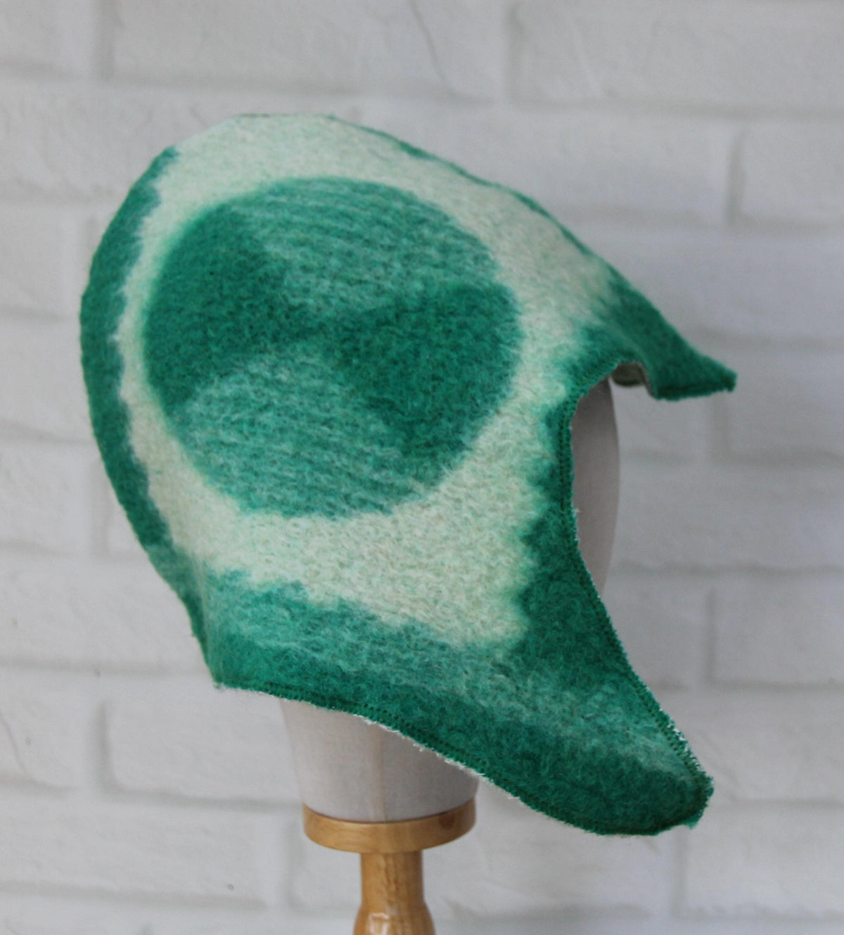 Men's Wool Sauna Hat, Felted Green Banya Cap, Natural Sheep Wool Steam Room Accessories, Spa Head Cover, Gift for Him, Hood Banya Hat